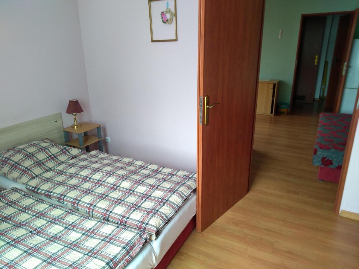 Villa Iwona Гжибово Екстериор снимка
