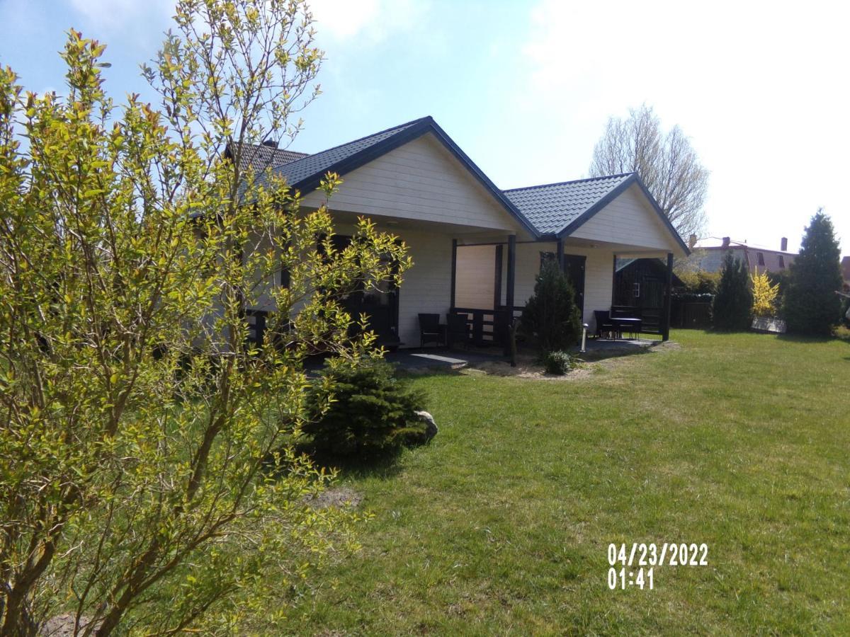 Villa Iwona Гжибово Екстериор снимка